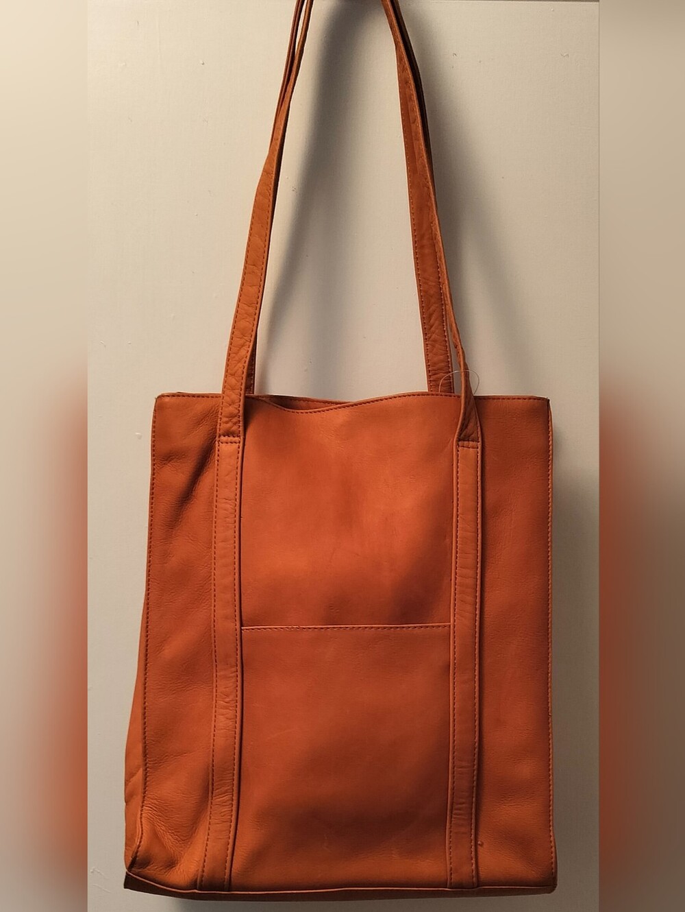 Classic Leather Tote With Front Pocket.